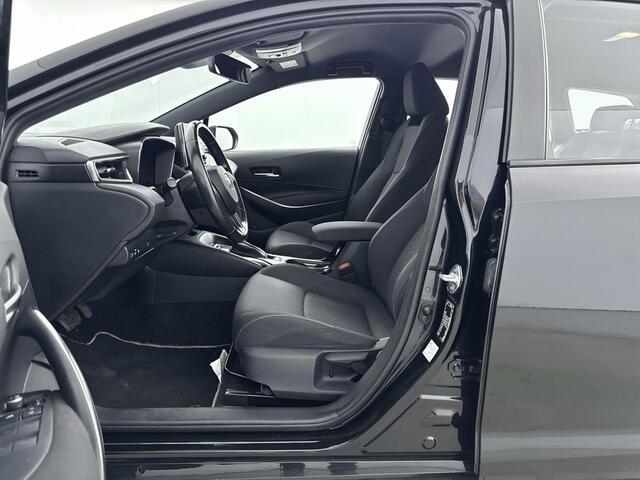 Toyota COROLLA Touring Sports 1.8 Hybrid Active Luxury | Parkeersensoren V+A | Navigatie |