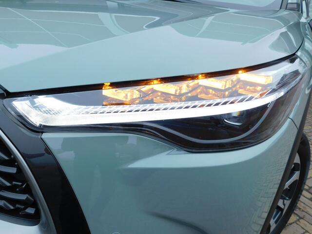 Toyota COROLLA Cross Hybrid 140 Style