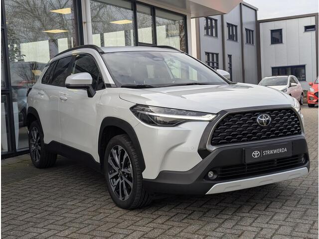 Toyota COROLLA Cross Hybrid 140 Style | Stoel- stuurverwarming | Dodehoek | Elek. achterklep | ACC | PDC V+A | Qi-lader