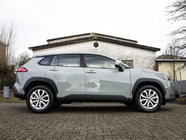 Toyota COROLLA Cross 2.0 High Power Hybrid Active 1e-Eig. & Keurig-Onderh. BOVAG-Garantie. NL-Auto.