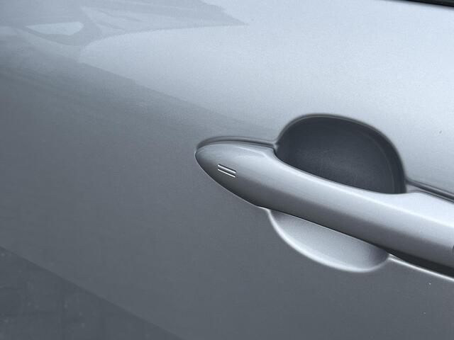 Toyota COROLLA Cross Hybrid 140 Style