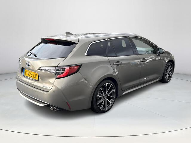 Toyota COROLLA Touring Sports 2.0 Hybrid Executive | Navigatie | Apple CarPlay/Android auto | Achteruitrijcamera | Panoramadak