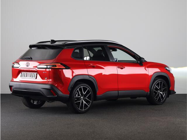 Toyota COROLLA Cross Hybrid 180 GR Sport *NIEUW*