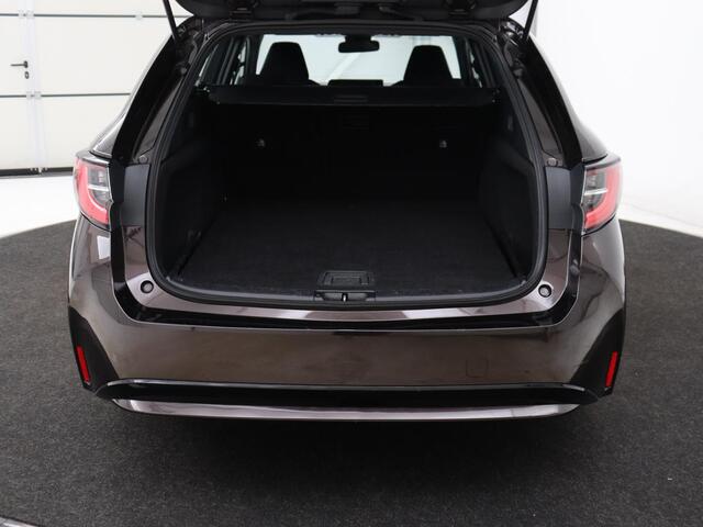 Toyota COROLLA 1.8 Hybrid Active | 1e eigenaar | Carplay | Adaptive cruise | Navigatie | Camera | Full LED | Climate control | Bluetooth