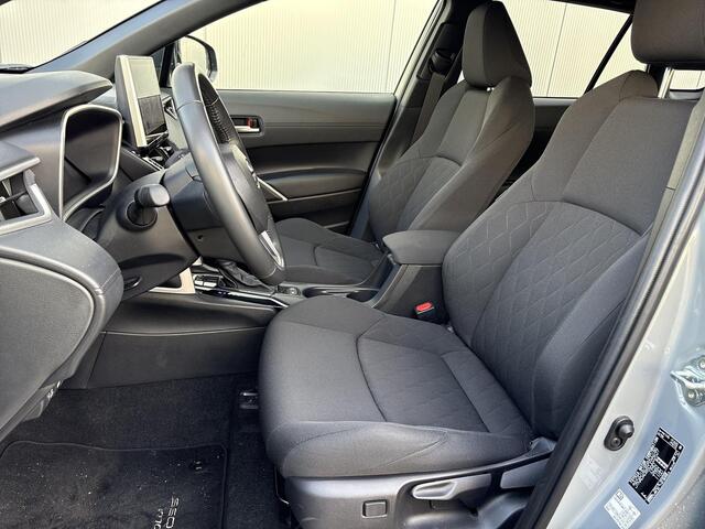 Toyota COROLLA Cross Hybrid 140 Dynamic **ADAPTIEF CRUISE CONTROL/ KEYLESS/ LENDENSTEUNT/ GARANTIE**