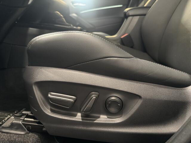 Toyota COROLLA Hybrid 180 Executive | JBL audio | Volleder | Elektrische bestuurdersstoel | 360 camera |