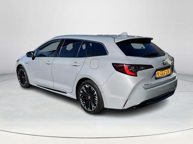 Toyota COROLLA Touring Sports 2.0 Hybrid GR-Sport | Carplay | Stoelverwarming | Sportstoelen | Inparkeerhulp |