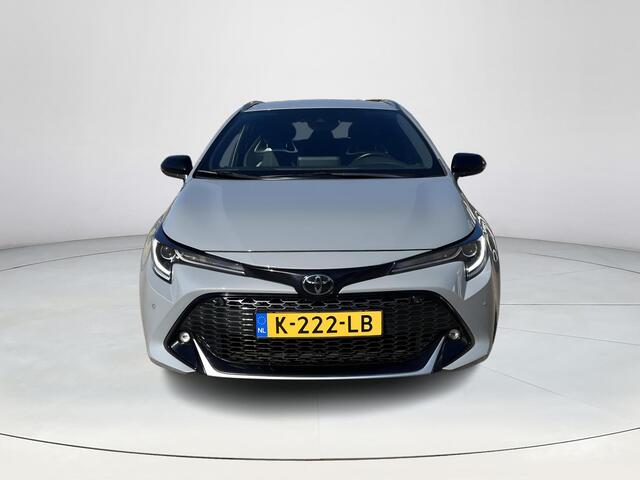 Toyota COROLLA Touring Sports 2.0 Hybrid GR-Sport | Carplay | Stoelverwarming | Sportstoelen | Inparkeerhulp |