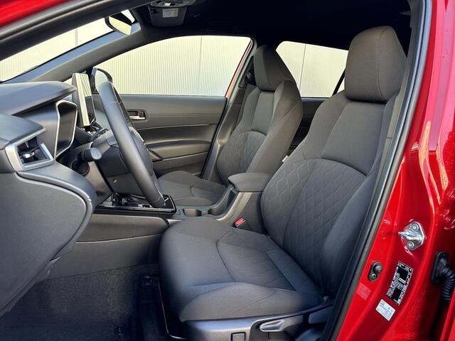 Toyota COROLLA Cross Hybrid 140 Dynamic **NIEUWE AUTO/ DIRECT LEVERBAAR**