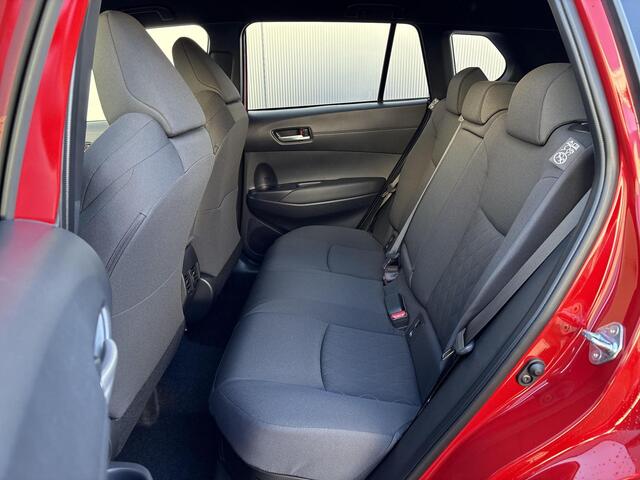 Toyota COROLLA Cross Hybrid 140 Dynamic **NIEUWE AUTO/ DIRECT LEVERBAAR**