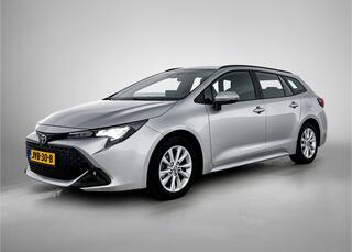 toyota-corolla-touring-sports-1.8-h