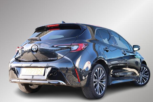Toyota COROLLA Hybrid 140 Dynamic Limited, Stuurverwarming Stoelverwarming, Parkeersensoren.