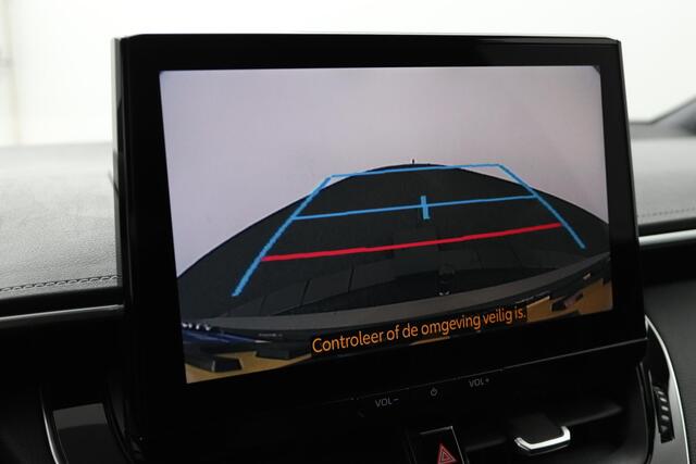 Toyota COROLLA Touring Sports Hybrid 140 Executive | Parkeersensoren | Trekhaak | Leder alcantara bekleding | Stoelverwarming |