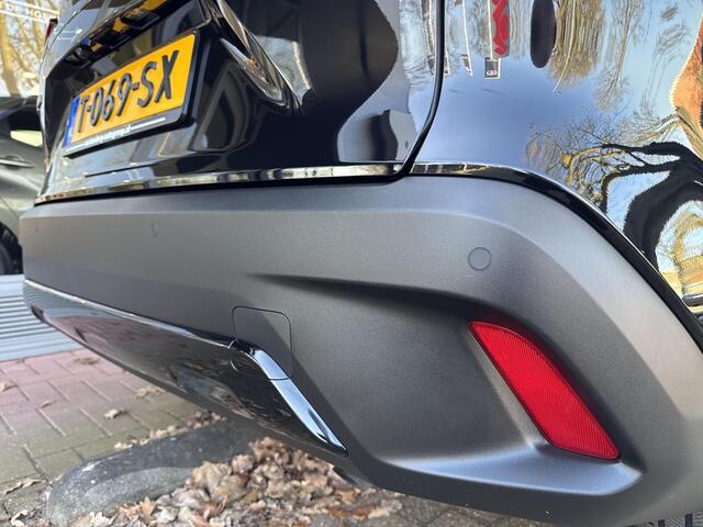 Toyota COROLLA Cross Hybrid 140 Style | 06-10141018 Voor meer informatie