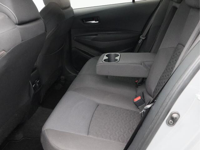 Toyota COROLLA Touring Sports 1.8 Hybrid Business Plus/ lage km/ trekhaak!