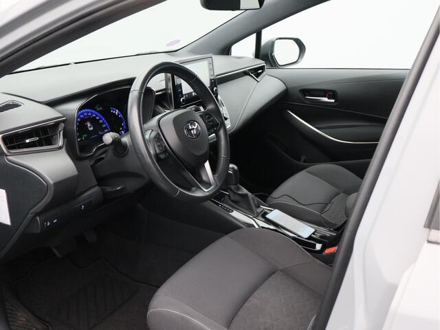 Toyota COROLLA Touring Sports 1.8 Hybrid Business Plus/ lage km/ trekhaak!