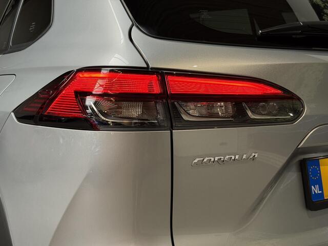 Toyota COROLLA Cross Hybrid 140 Style