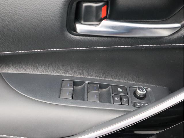 Toyota COROLLA Touring Sports 1.8 Hybrid Business Plus/ trekhaak/ zeer mooi!