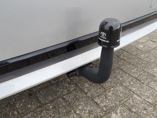 Toyota COROLLA Touring Sports 1.8 Hybrid Business | Trekhaak | Android Auto, Apple Carplay |