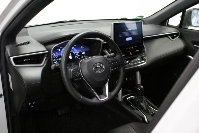 Toyota COROLLA Cross 2.0 High Power Hybrid First Edition | NAVIGATIE | ACC | KEYLESS | BLINDSPOT | STOEL-VERW | CAMERA | DAB | LED |