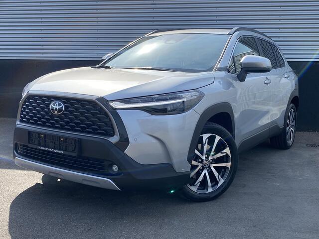 Toyota COROLLA Cross Hybrid 140 Style Dodehoekdetectie, Parkeersensoren voor + achter, Navigatie, Smart Key, Privacy glass, LMV, LED, Adaptieve cruise control, Achteruitrijcamera