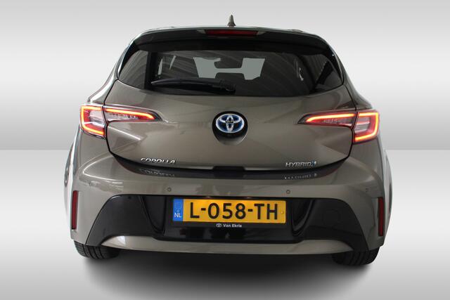 Toyota COROLLA 1.8 Hybrid Dynamic Navigatie | Parkeercamera | Stoelverwarming | Cruise Control
