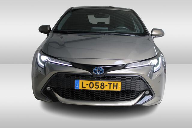Toyota COROLLA 1.8 Hybrid Dynamic Navigatie | Parkeercamera | Stoelverwarming | Cruise Control