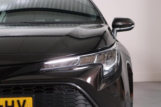 Toyota COROLLA Touring Sports 1.8 Hybrid Active Trekhaak, Camera, Stoelverwarming,