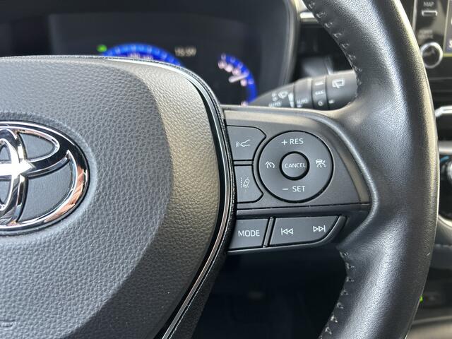 Toyota COROLLA Touring Sports 1.8 Hybrid Business Plus | 1e Eigenaar | Keyless entry | Trekhaak | Stoelverwarming | Lane assist | Camera