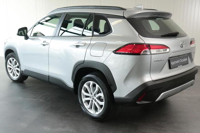 Toyota COROLLA Cross Hybrid 140 Dynamic Limited, Stuur & Stoelverwarming, BSM, Sensoren!