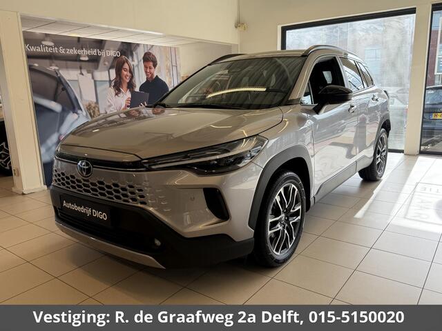 Toyota COROLLA Cross Hybrid 140 Dynamic | Stuur-/Stoelverwarming | Elektrische Achterklep | Adaptieve Cruise Control |