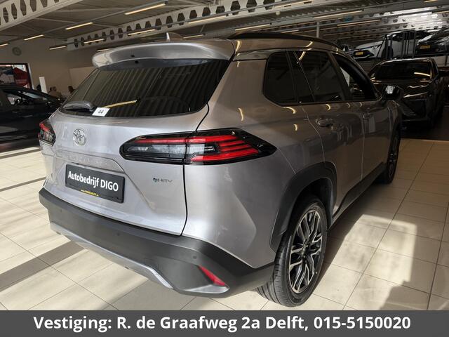 Toyota COROLLA Cross Hybrid 140 Dynamic | Stuur-/Stoelverwarming | Elektrische Achterklep | Adaptieve Cruise Control |