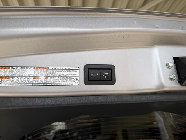 Toyota COROLLA Cross Hybrid 140 Dynamic | Stuur-/Stoelverwarming | Elektrische Achterklep | Adaptieve Cruise Control |