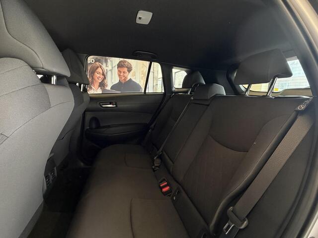 Toyota COROLLA Cross Hybrid 140 Dynamic | Stuur-/Stoelverwarming | Elektrische Achterklep | Adaptieve Cruise Control |