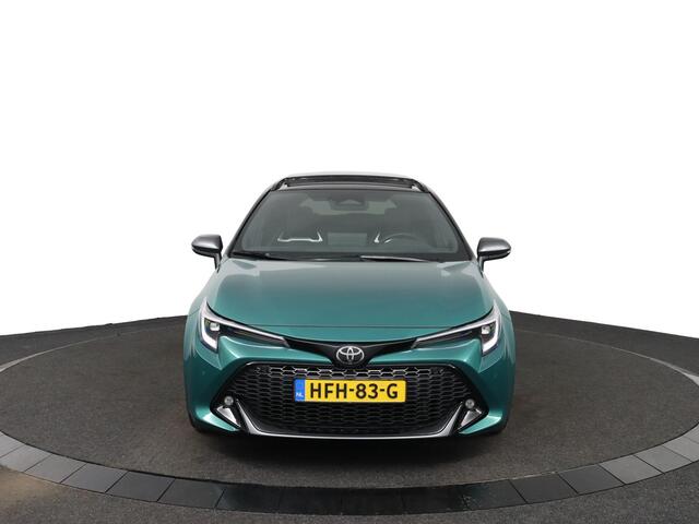 Toyota COROLLA Touring Sports Hybrid 200 GR Sport Plus | Schuif/Kantel dak | Navigatie | Parkeer sensoren |