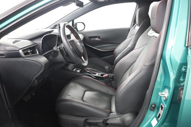 Toyota COROLLA Touring Sports Hybrid 200 GR Sport Plus | Schuif/Kantel dak | Navigatie | Parkeer sensoren |