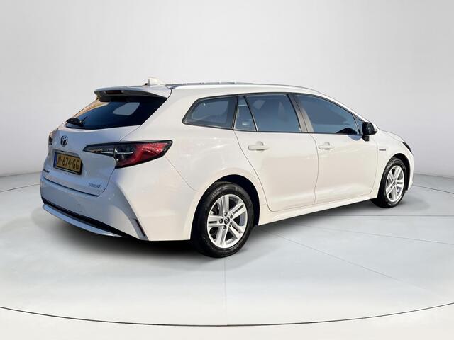 Toyota COROLLA Touring Sports 1.8 Hybrid Active | Navigatie | Parkeercamera | Licht metalen velgen | Carplay | Adaptive cruise control |