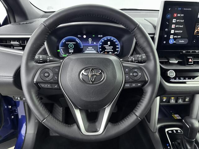 Toyota COROLLA Cross Hybrid 200 Style Limited | Stoel / Stuurwielverwarming | Parkeersensoren | Navigatie | Apple Carplay / Android Auto |