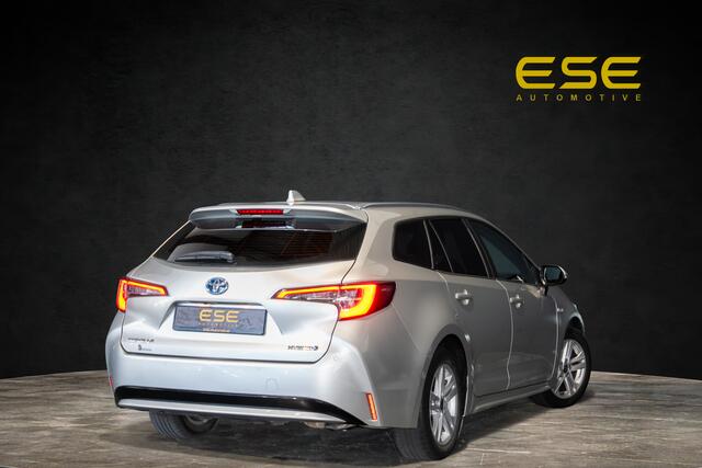 Toyota COROLLA 1.8 Hybrid Business Plus | Navigatie | Camera | Clima