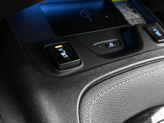 Toyota COROLLA Touring Sports 1.8 Hybrid Business Plus | Navi | Clima |