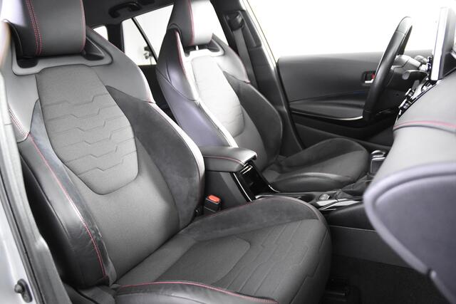 Toyota COROLLA Touring Sports 1.8 Hybrid *1ste Eigenaar*Leer*Navigatie*Trekhaak*