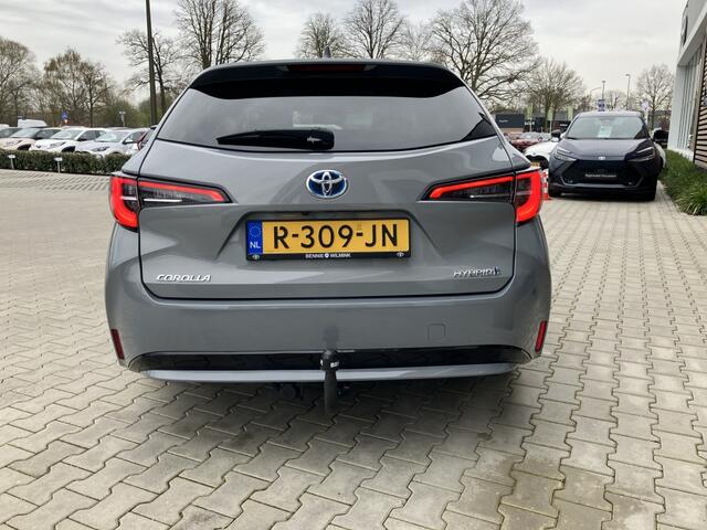 Toyota COROLLA Touring Sports 1.8 Hybrid Dynamic | Trekhaak | All Season | Navi | Stoelverw