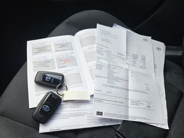 Toyota COROLLA 1.8 Hybrid Style 9135 km !!!!!!!