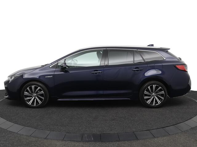 Toyota COROLLA Touring Sports 1.8 Hybrid Dynamic | Stoelverwarming | Keyless | Apple carplay-android auto | Parkeercamera |