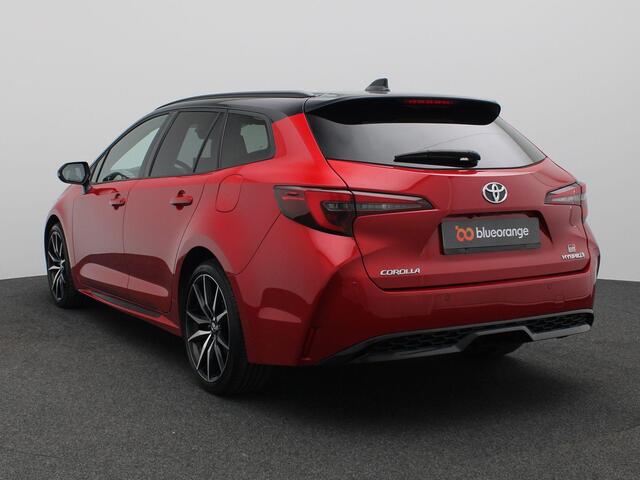 Toyota COROLLA Touring Sports Hybrid 200 Business GR Sport Plus 196PK Aut. 18" LM Velgen, Full LED verlichting, Stoelverwarming, Elektr. Achterklep, Side Assist, Keyless