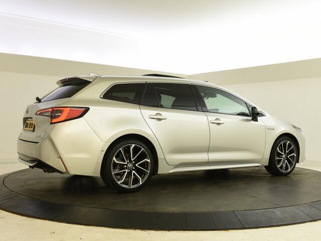 Toyota COROLLA Touring Sports 2.0 Hybrid Premium | Pano dak | JBL | Leer | Trekhaak