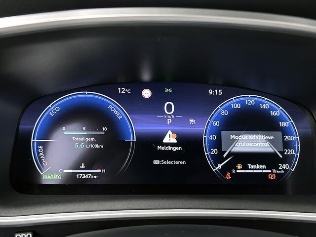 Toyota COROLLA Cross Hybrid 140 Style + Premium Pack I | BTW Voertuig | Stoel en stuurwielverwarming | Onderweg-naar-dealer