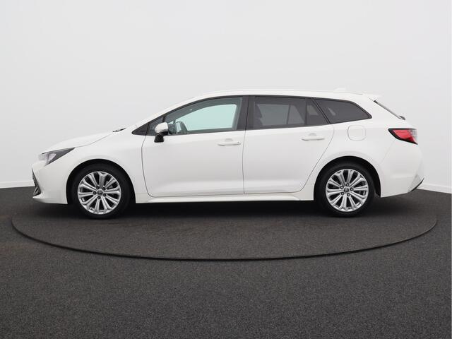 Toyota COROLLA Touring Sports 1.2 Turbo Dynamic/ lage km/ automaat/ zeer mooi!