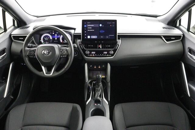Toyota COROLLA Cross Hybrid 200 Dynamic | Apple Carplay/Android Auto | Stuurwielverwarming| Trekhaak |