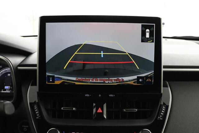 Toyota COROLLA Cross Hybrid 200 Dynamic | Apple Carplay/Android Auto | Stuurwielverwarming| Trekhaak |